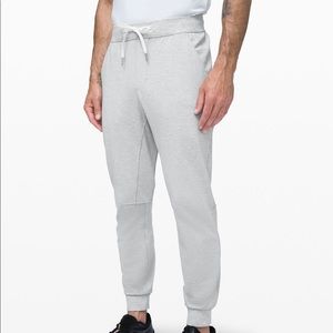 IN SEARCH OF GRAY LULU JOGGERS